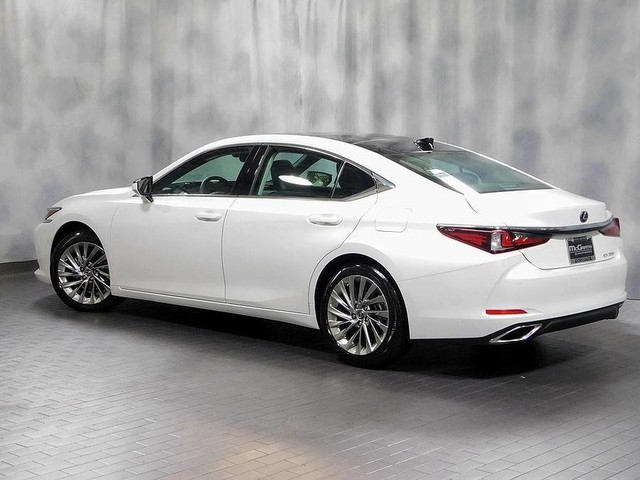 New 2019 Lexus ES 350 Luxury Sedan in Westmont #X2259 | McGrath Imports