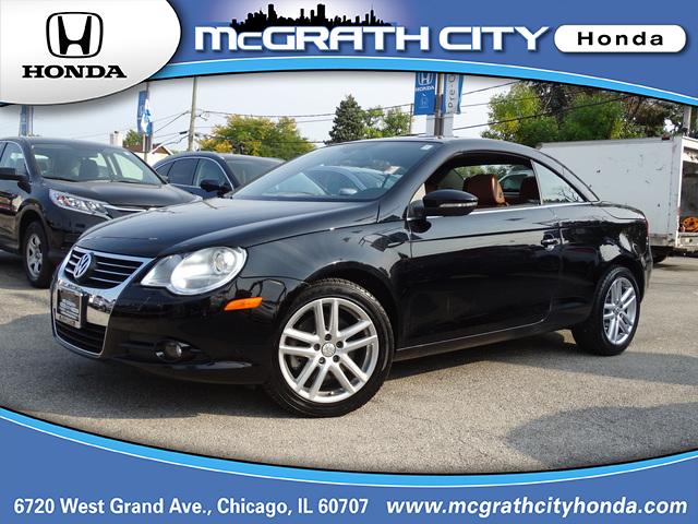 Pre Owned 2010 Volkswagen Eos Lux Convertible In Chicago H25490a Mcgrath Imports